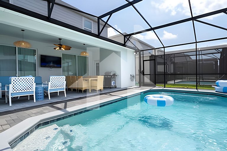 Vacation Home Near Disney, 5 bedrooms