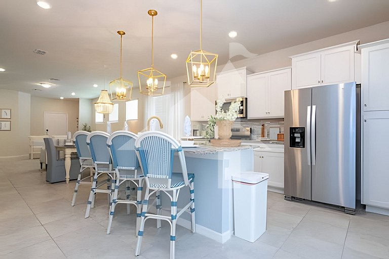 Vacation Home Near Disney, 5 bedrooms