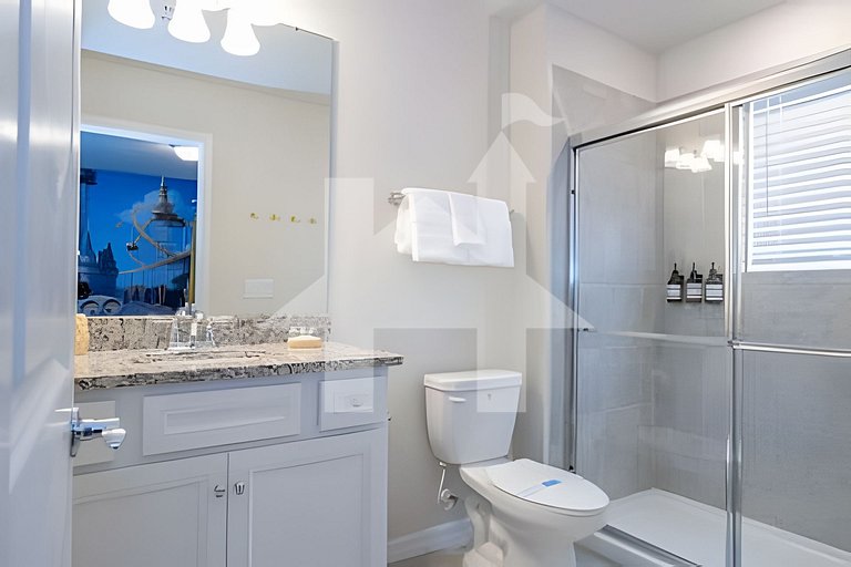 Vacation Home Near Disney, 5 bedrooms