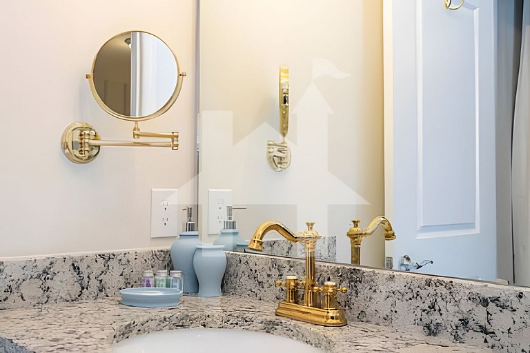 Vacation Home Near Disney, 5 bedrooms