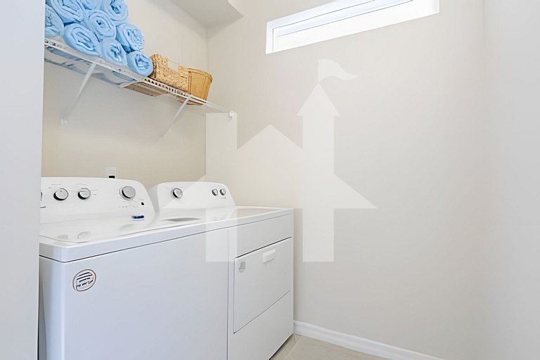 Vacation Home Near Disney, 5 bedrooms