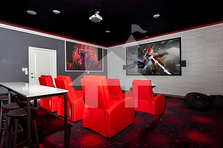 Vacation Home Near Disney, 6 bedrooms