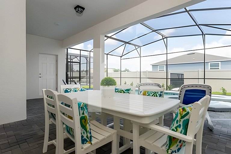 Vacation Home Near Disney, 6 bedrooms