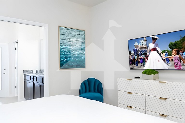 Vacation Home Near Disney, 6 bedrooms