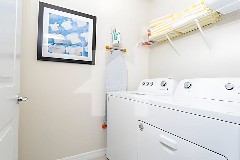 Vacation Home Near Disney, 6 bedrooms