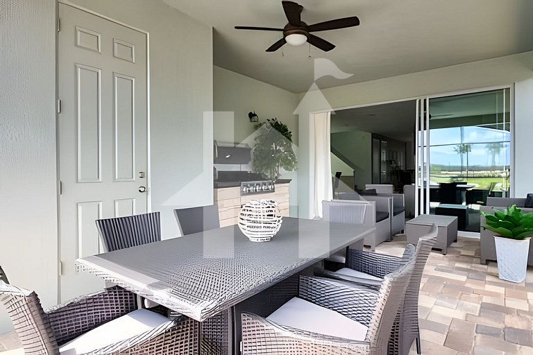 Vacation Home Near Disney, 7 bedrooms