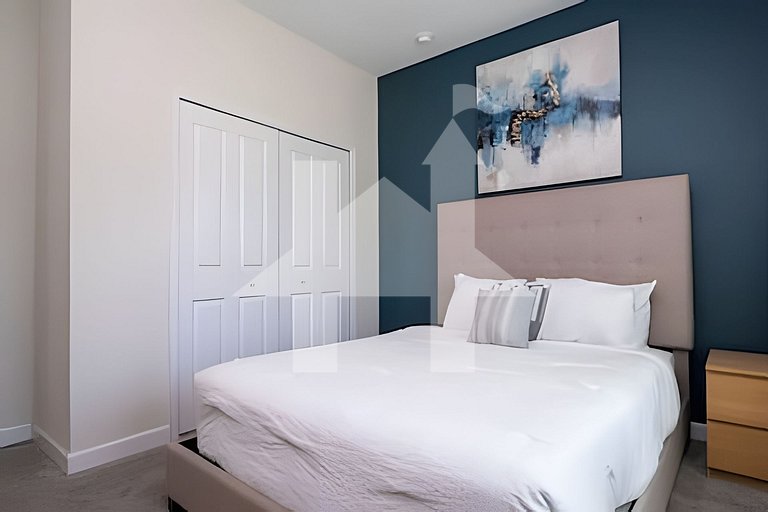 Vacation Home Near Disney, 5 bedrooms