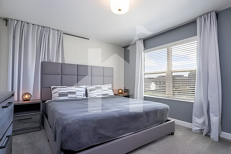 Vacation Home Near Disney, 5 bedrooms