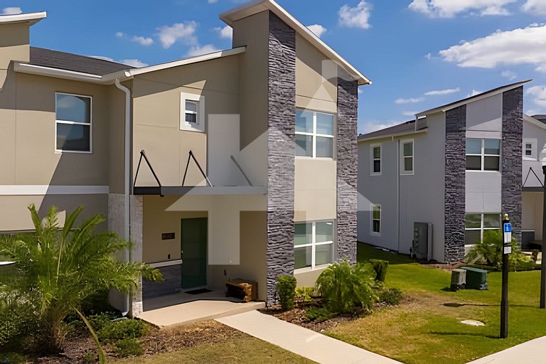 Vacation Home Near Disney, 5 bedrooms