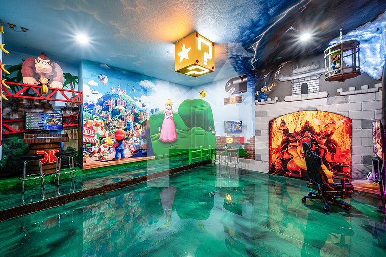 Vacation Home Near Disney,8 bedrooms