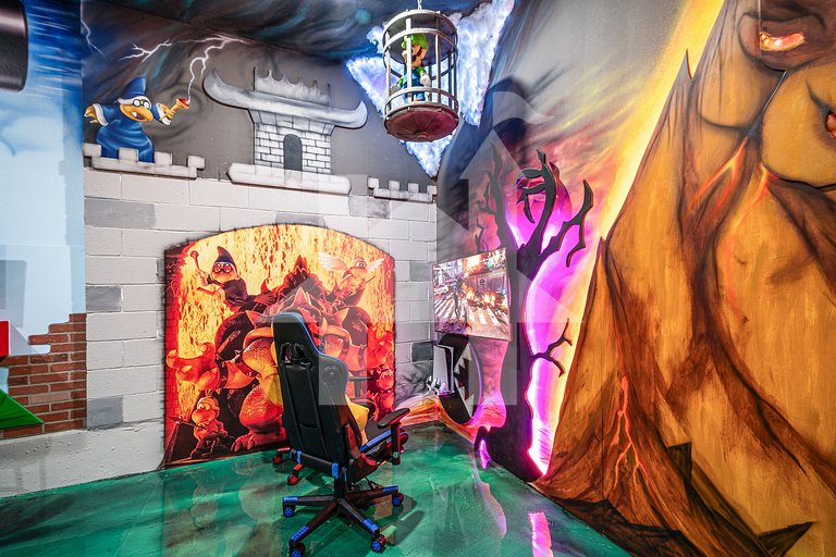 Vacation Home Near Disney,8 bedrooms