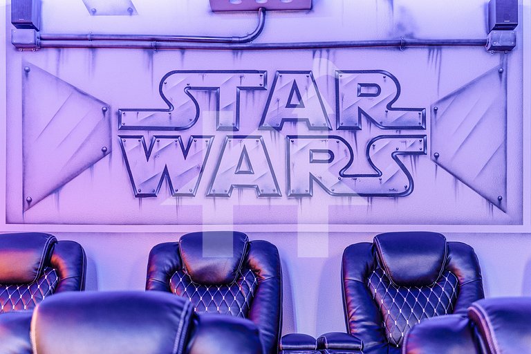 Vacation Home Near Disney,8 bedrooms