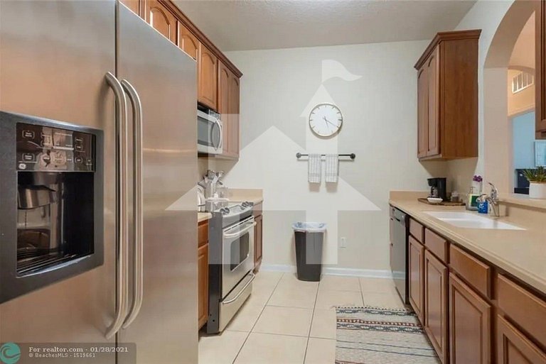 Stylish 3BR Apartment at Vista Cay Resort