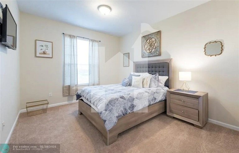 Stylish 3BR Apartment at Vista Cay Resort