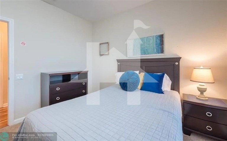 Stylish 3BR Apartment at Vista Cay Resort