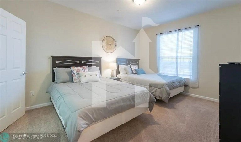 Stylish 3BR Apartment at Vista Cay Resort