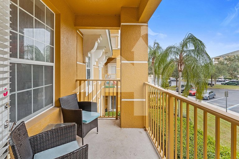 Spacious 3BR Condo at Vista Cay Resort