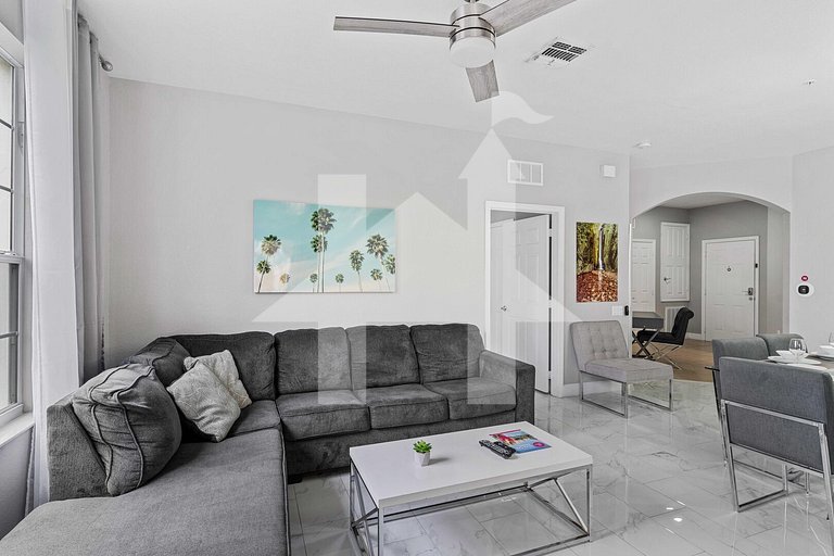 Spacious 3BR Condo at Vista Cay Resort