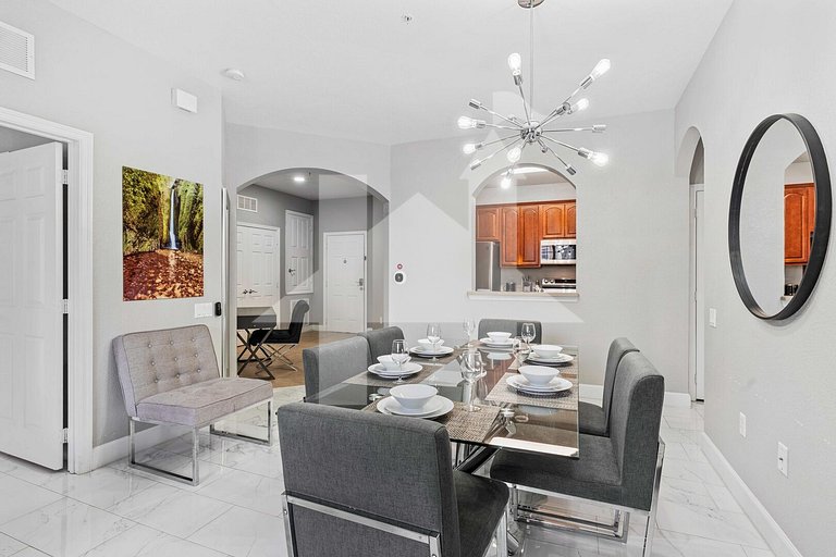 Spacious 3BR Condo at Vista Cay Resort