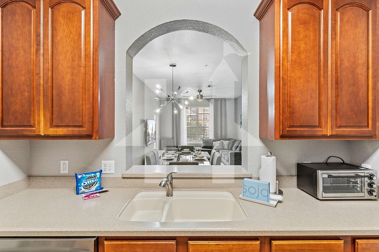 Spacious 3BR Condo at Vista Cay Resort