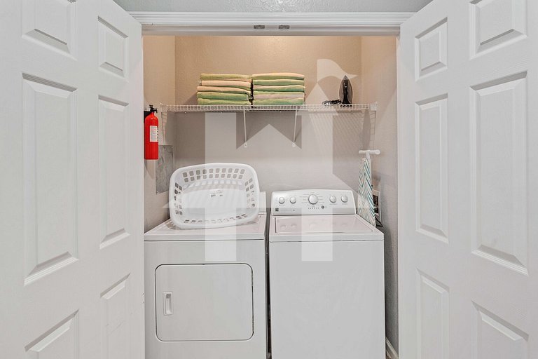 Spacious 3BR Condo at Vista Cay Resort