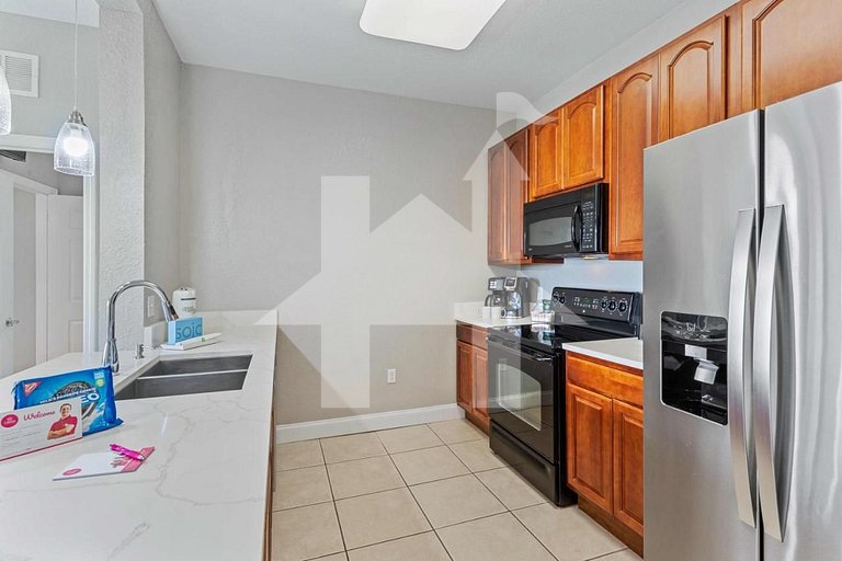 Condo 3Q Vista Cay c/ Varanda e Piscina Resort