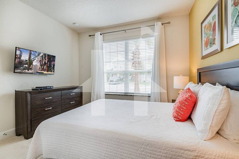 Vacation Home Near Disney, 3 bedrooms