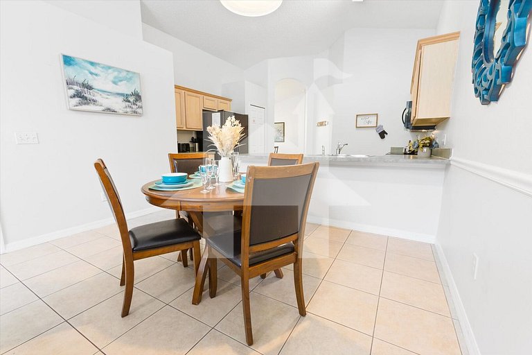 Vacation Home Near Disney, 5 bedrooms