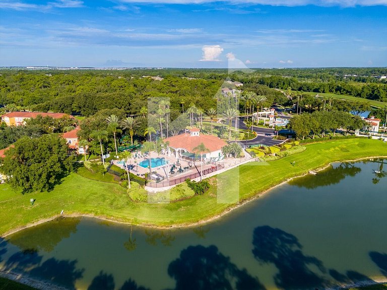 Vacation Home Near Disney, 5 bedrooms