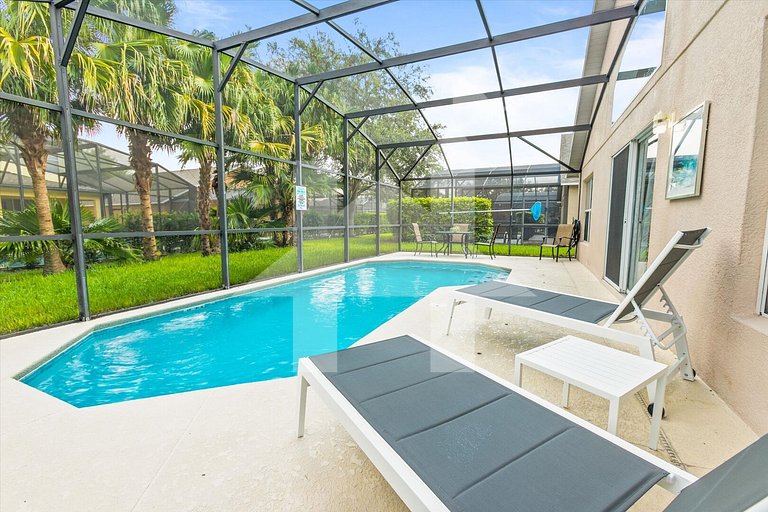 Vacation Home Near Disney, 5 bedrooms