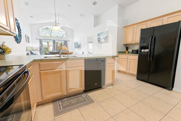 Vacation Home Near Disney, 5 bedrooms