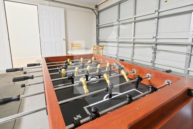 Vacation Home Near Disney, 5 bedrooms