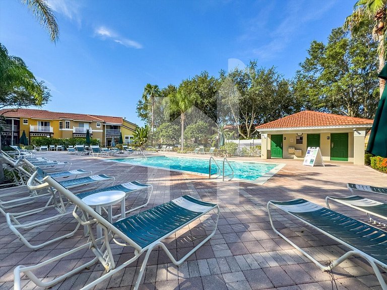 Vacation Home Near Disney, 5 bedrooms