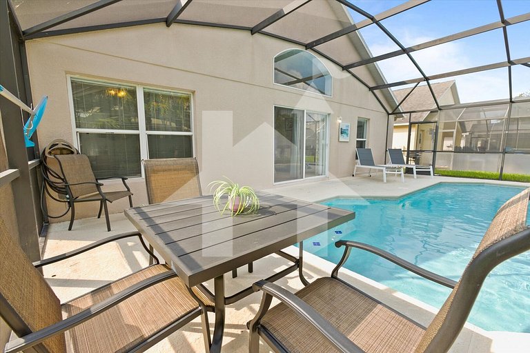 Vacation Home Near Disney, 5 bedrooms