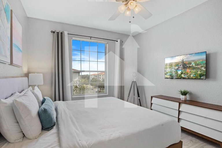 Spacious 3BR Apartment at Vista Cay Resort