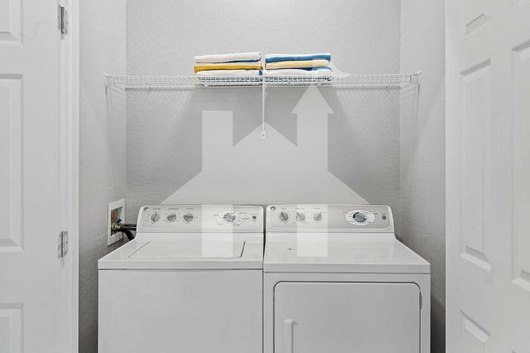 Spacious 3BR Apartment at Vista Cay Resort