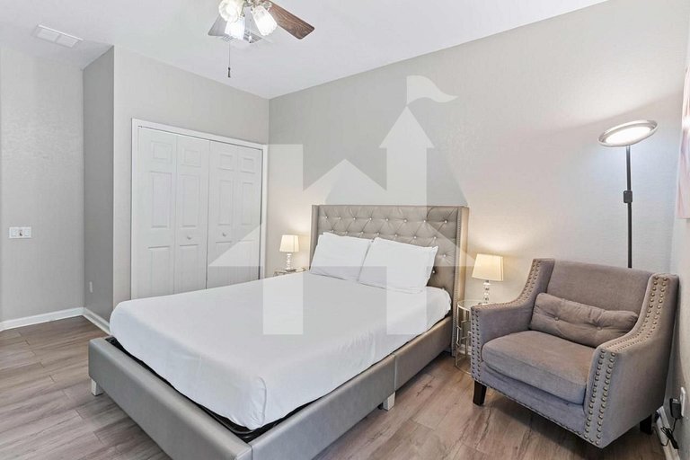 Vista Cay 3BR Condo near Universal