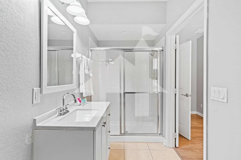 Vista Cay 3BR Condo near Universal