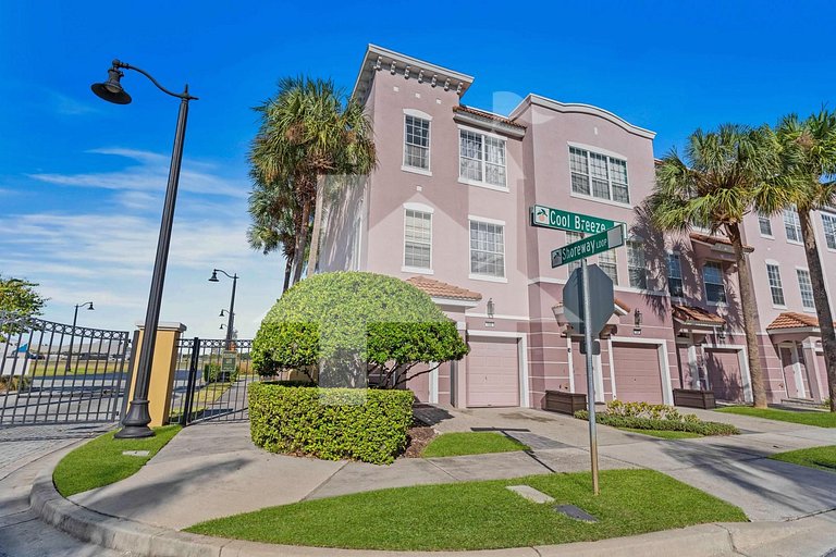 Vista Cay 3BR Condo near Universal