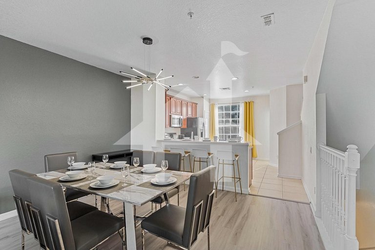 Vista Cay 3BR Condo near Universal