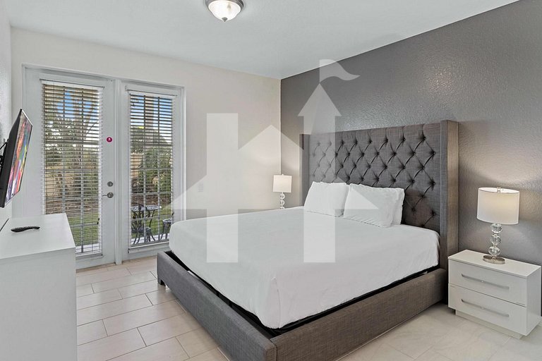 Vista Cay 3BR Condo near Universal