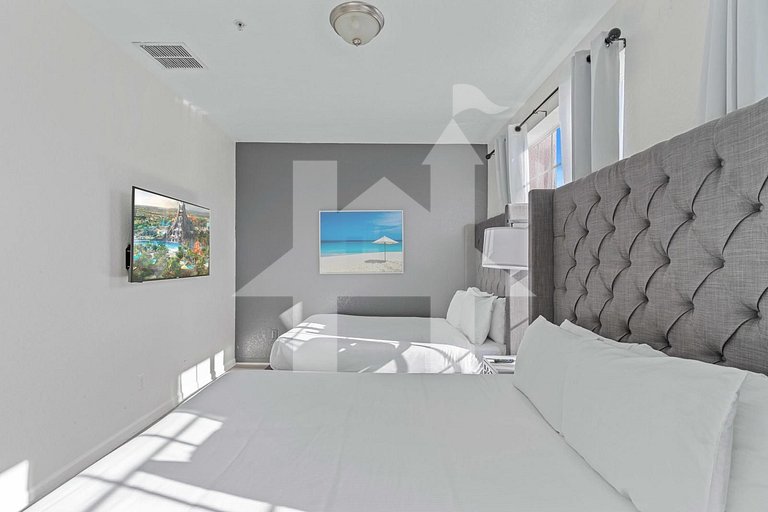 Vista Cay 3BR Condo near Universal