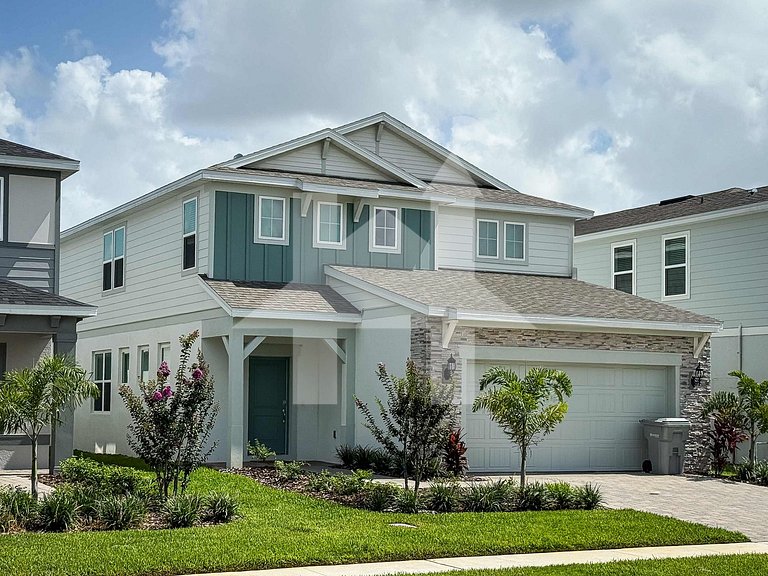 Vacation Home Near Disney, 5 bedrooms