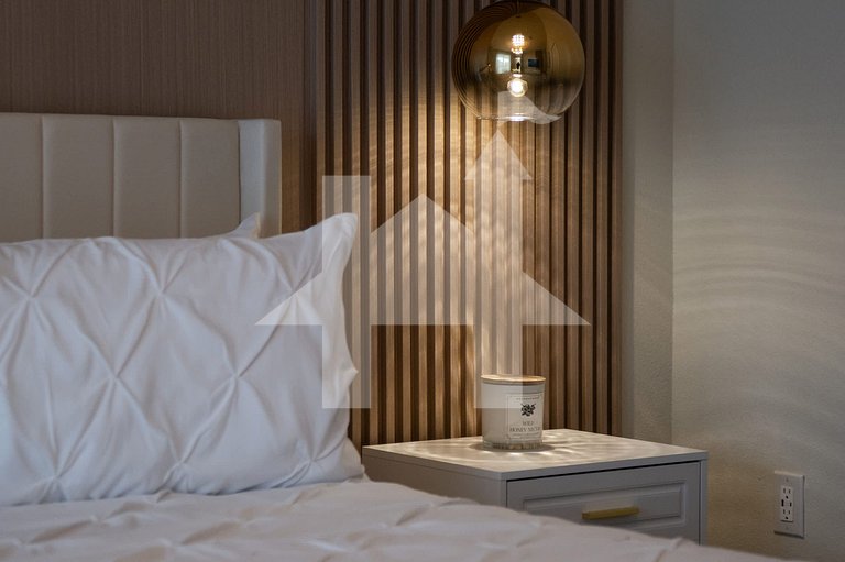 Vacation Home Near Disney, 5 bedrooms