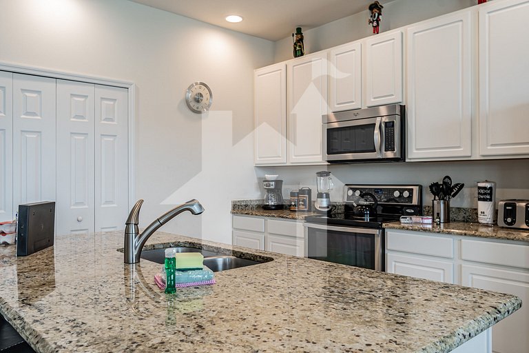 Vacation Home Near Disney, 4 bedrooms