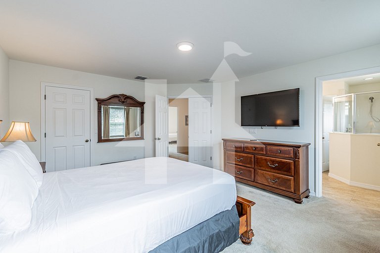 Vacation Home Near Disney, 4 bedrooms