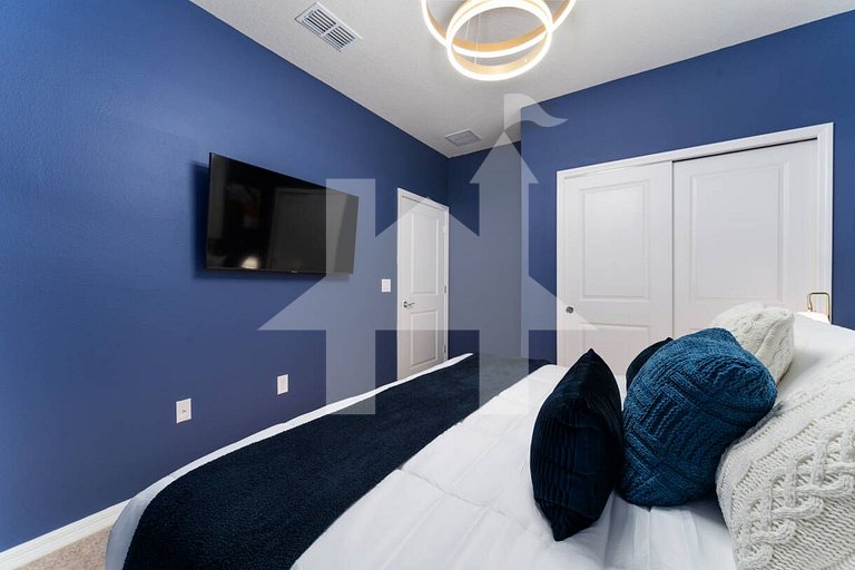 Themed 5BR Home w/ Pool · Windsor Island Resort