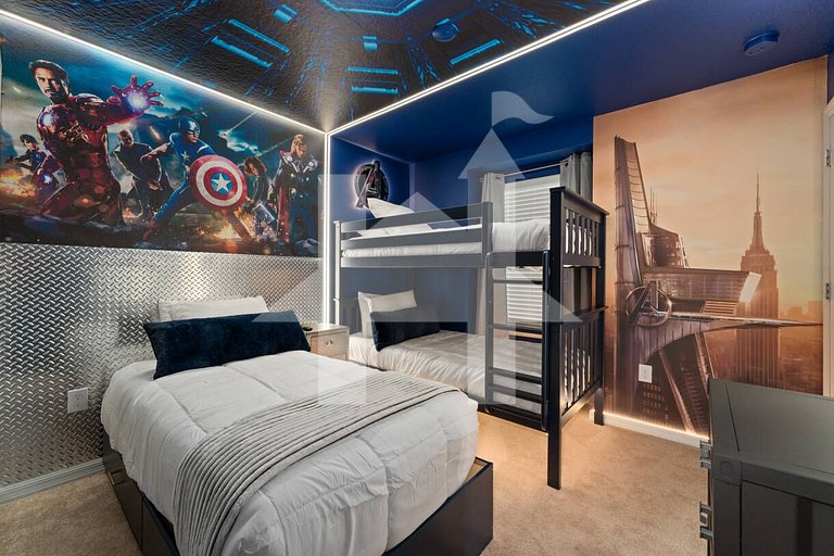 Themed 5BR Home w/ Pool · Windsor Island Resort