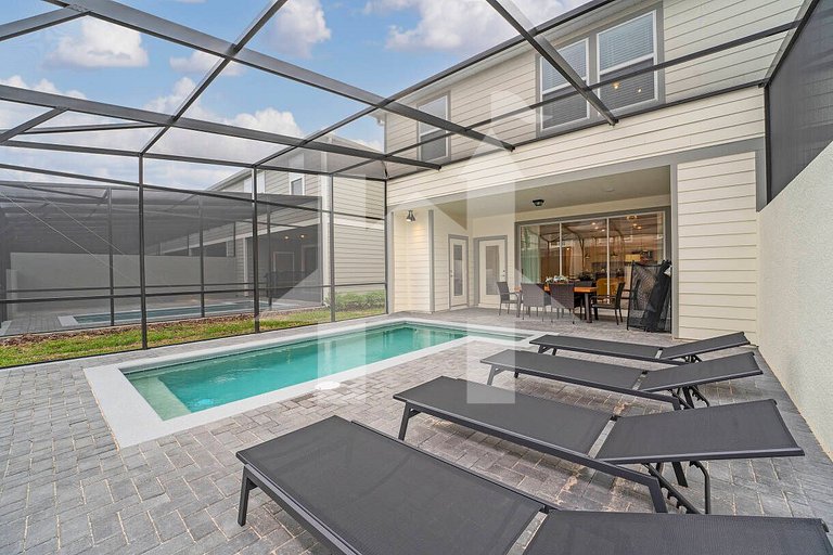 Themed 5BR Home w/ Pool · Windsor Island Resort