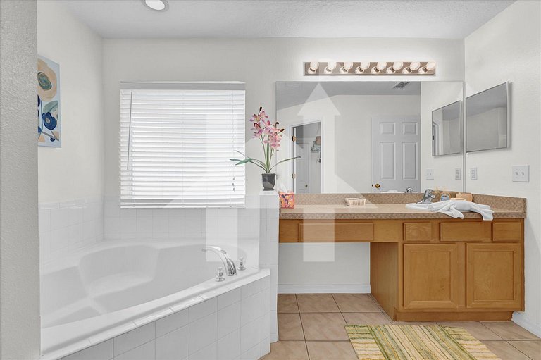 Modern 4BR Villa w/ Pool at Terra Verde Resort